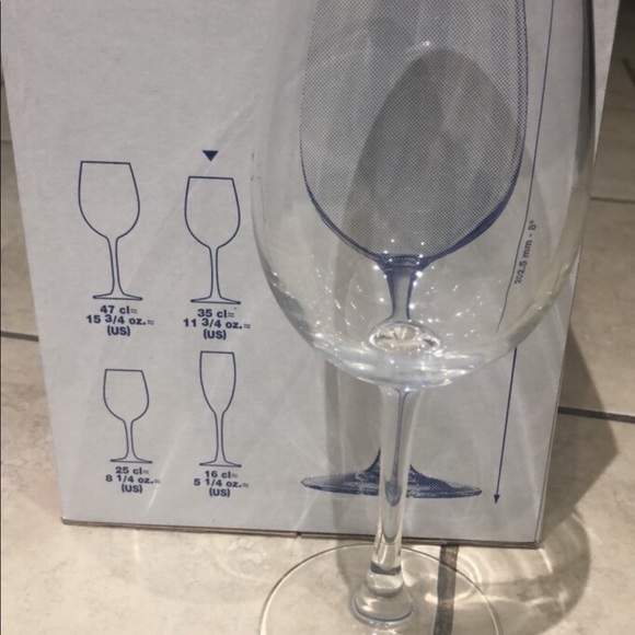 COPY - Arcoroc wine glasses - Picture 3 of 4